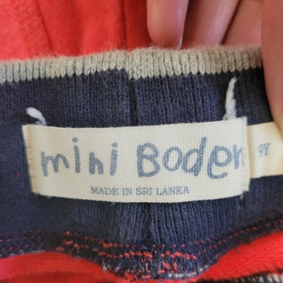 Mini Boden Whale Applique Red Shorts - Picture 3 of 3